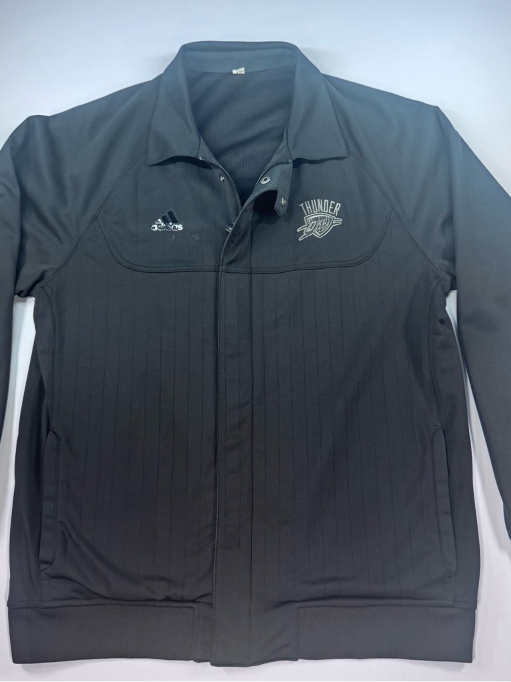 ADIDAS Men’s NBA OKC THUNDER Black Full-Zip & Snap Warm Up Jacket Size L